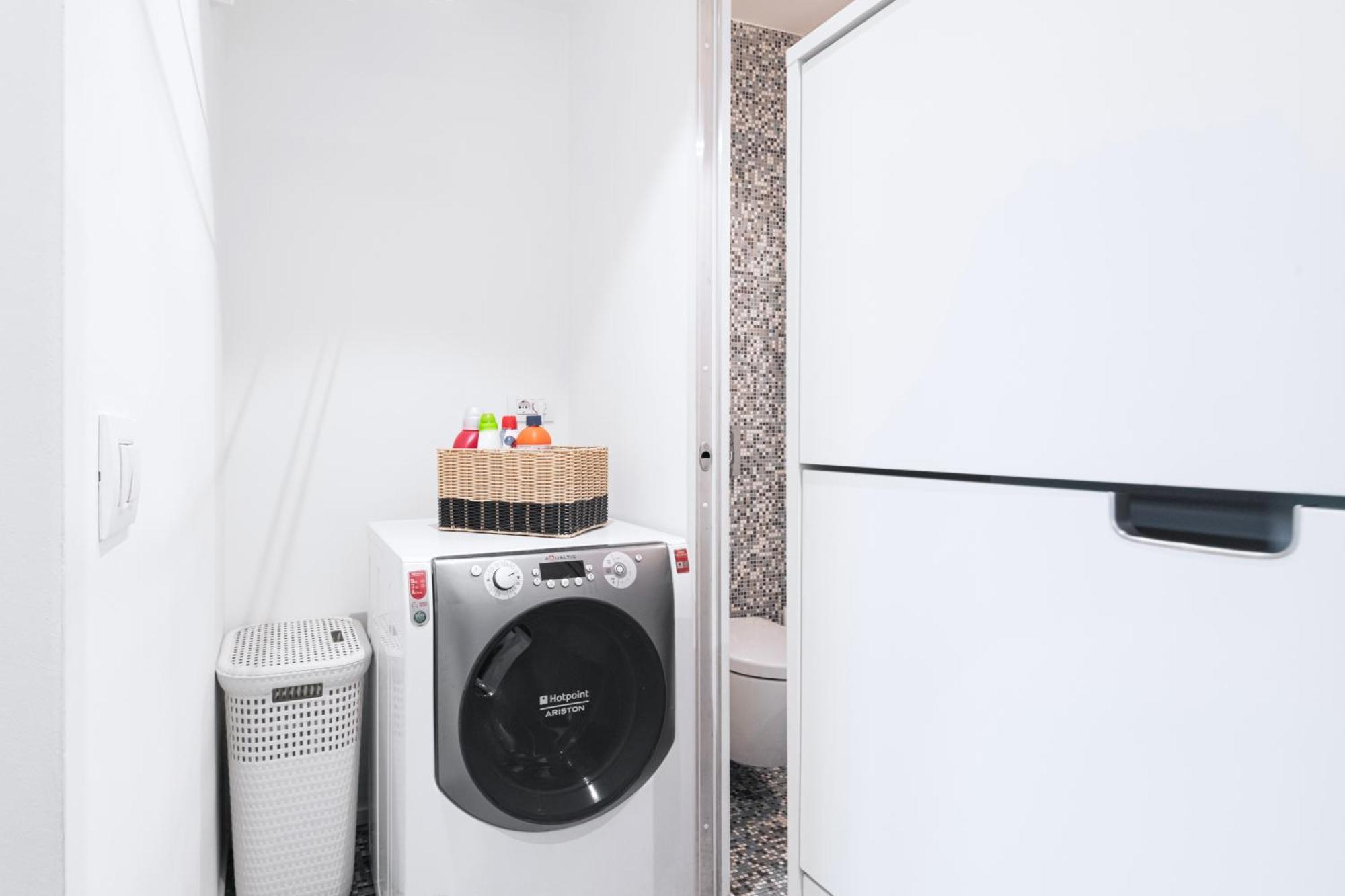 Easylife - Accogliente Appartamento In Bocconi ミラノ エクステリア 写真
